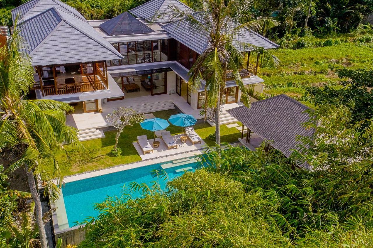 Villa Rusa Biru - Modern Villa With Private Pool And Cook In The Heart Of Berawa Canggu Extérieur photo